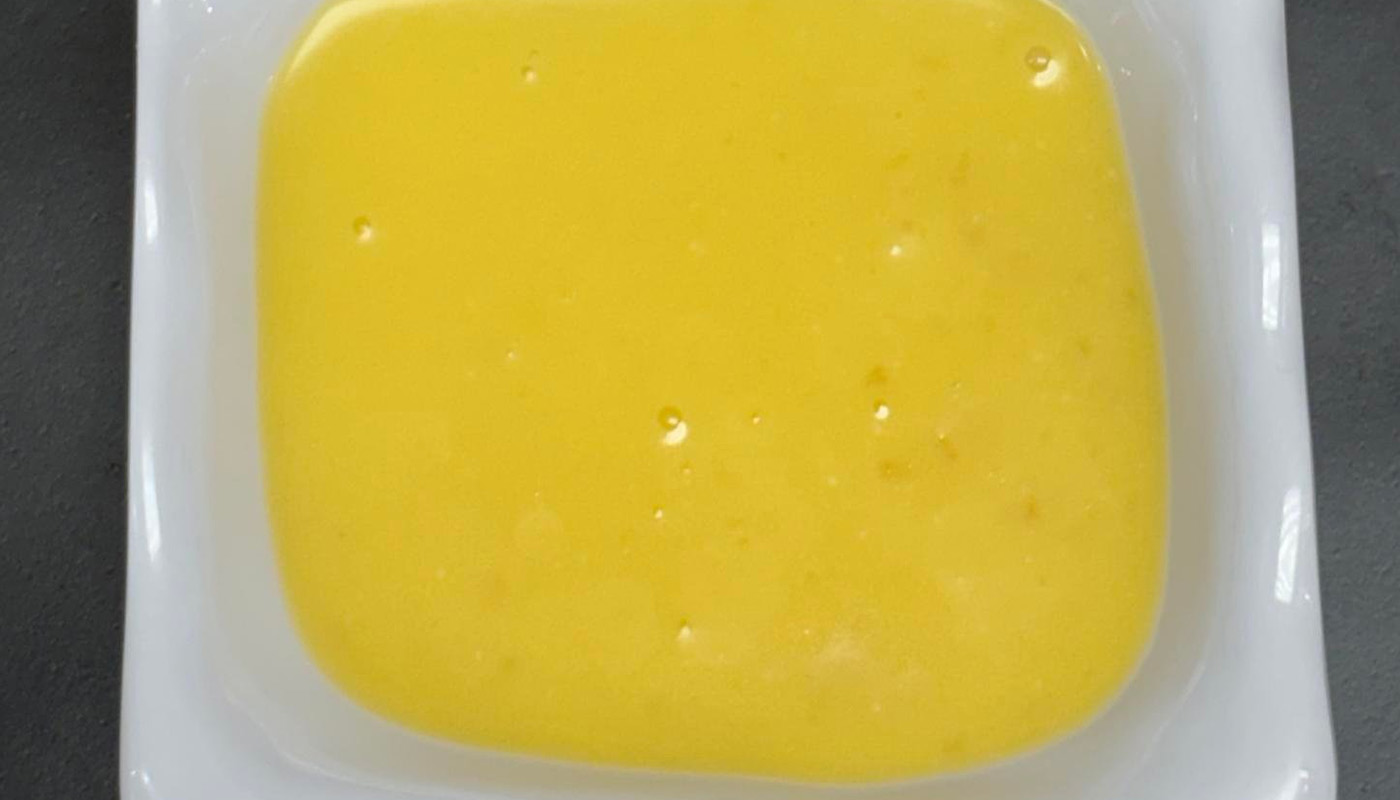 2oz Garlic Sauce image